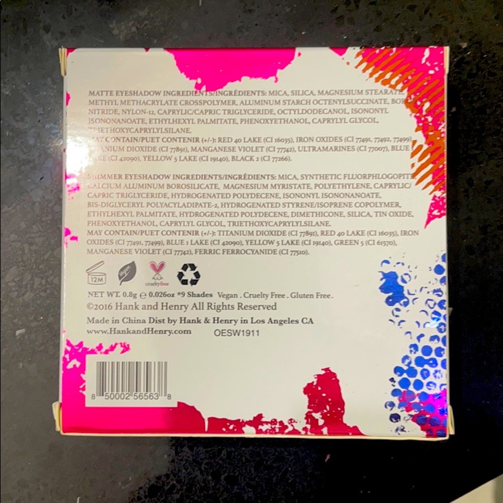 Eyeshadow - Picture 2 of 3